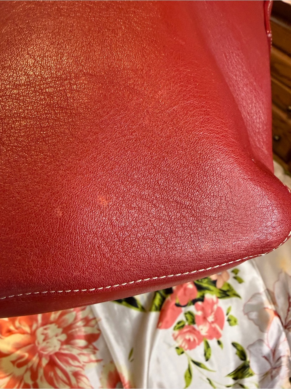 Coach Soho Legacy Red Leather Duffle Shoulder Bag | Vintage Coach - Picture 8 of 14